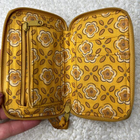 Sisters ID Wristlet Wallet Mustard Print - Picture 4 of 9